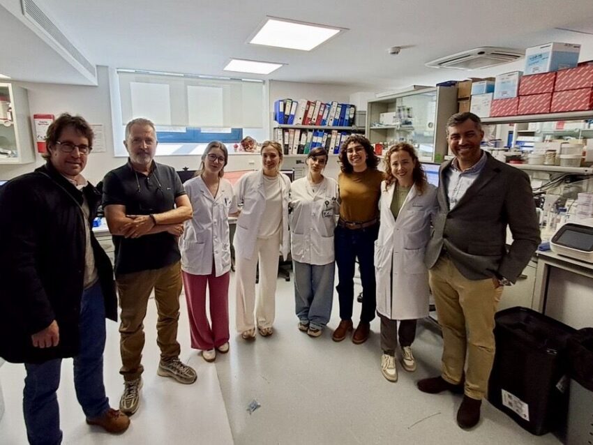 Villa Reyes visita los laboratorios del Hospital Clínic-IDIBAPS para conocer los avances en investigación biomédica